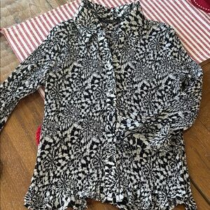 Violet and Claire New York Black and White Women's Top